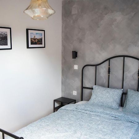 Sunset Station Apartments Загреб Экстерьер фото
